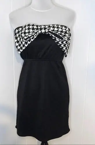 Judith March Houndstooth Bow Front Strapless Dress