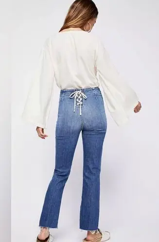 MOTHER laced hustler women’s Blue Ankle Cropped Jeans w Distressed Details sz 24