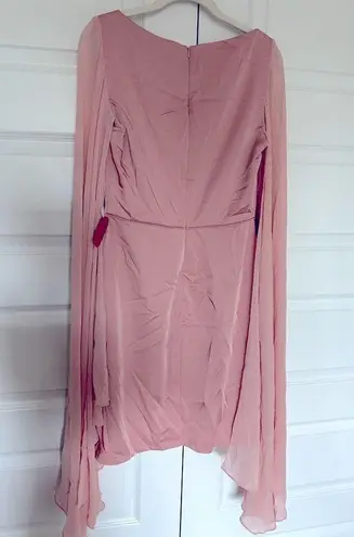 Mac Duggal Ieena for ‎ Cape Sleeve V-Neck Fitted Dress- NWT 6