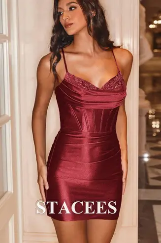 NWT Elegant Burgundy Mini Glitter Dress Size 8 Red