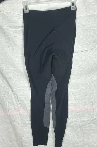 Patagonia Women’s  Riding Breeches/Tights Size Small Stitching flaw (pictured)