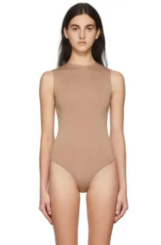 SKIMS Crewneck Sleeveless Bodysuit in Tigers Eye Size XX-Small / X-Small