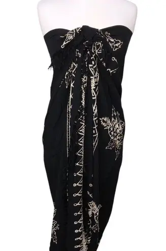 Batik Pineapple Print Black and Cream Sarong Wrap OS Size undefined