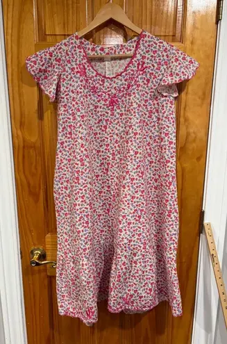 Lilia’s Collection Floral Nightgown Pink Purple Embroidered Lounge Dress White Size M