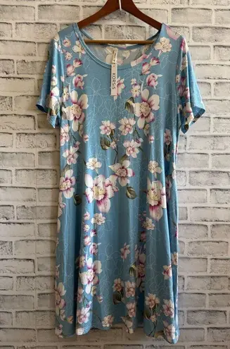NWT! Korsis blue cherry blossom short sleeve t