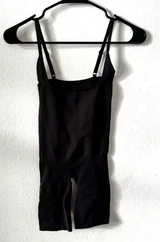 SKIMS NWOT Seamless Sculpt Open Bust Shortie Bodysuit Women XS Onyx Bust Lift