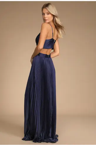 Lulus Gown