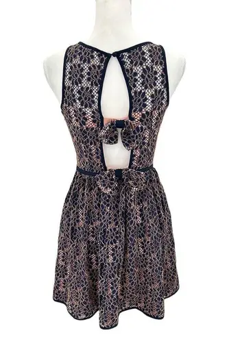 Minuet Deep Blue Pink Midi Bow Detail Lace Embroidered Dress Size Small Wedding