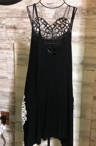 Reborn J black dress mini knee length dress lace sides size large loose …
