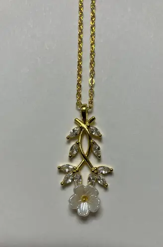 Trendy Jewels Gold Crystal Rhinestone Trendyol Jevylove Flower Yellow Gold Accessories Necklace 