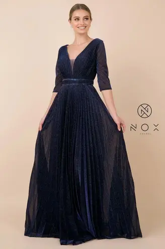 NEW Nox Anabel Deep V