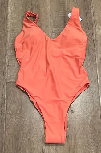 Lululemon Waterside V-Neck Skimpy-Fit One-Piece Swimsuit B/C Cup RPCR size 6 NWT