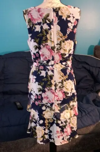 Connected Apparel NWT Floral Chiffon Dress, Size 8