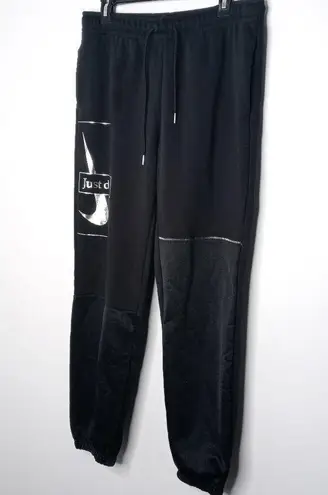 Nike  black joggers size medium