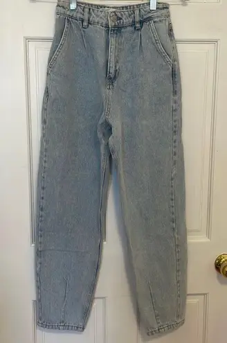 Stradivarius High Waist Mom Jeans