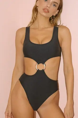 MONTCE Ky Cutout One