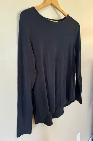 Premise Black Basic L/S Crewneck Tee Size M EUC