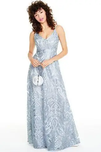 Light Blue/Silver Prom/Formal Dress Blue Size 2
