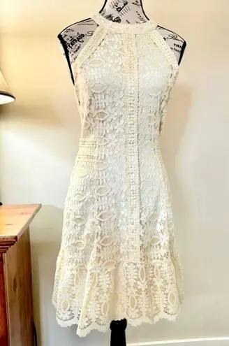 NIKIBIKI Soft Yellow Lace Halter Dress Open Back Fit & Flare Cocktail Party~L💛