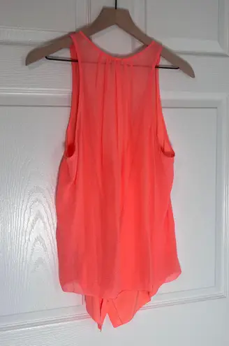 Wilfred Free 100% Silk Wilfred Button Sleeveless Top