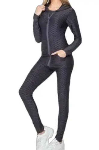 New Mix Black Stretchy Zip Up Hoodie to pair with BBL Leggings Jacket ONLY