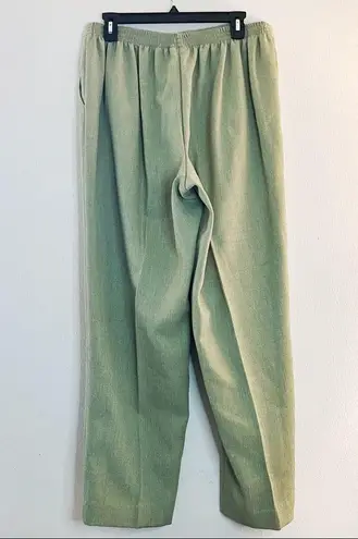 Alfred Dunner Pants Light Green Pull On Flat Front Straight Leg 14P EUC Tik-Tok