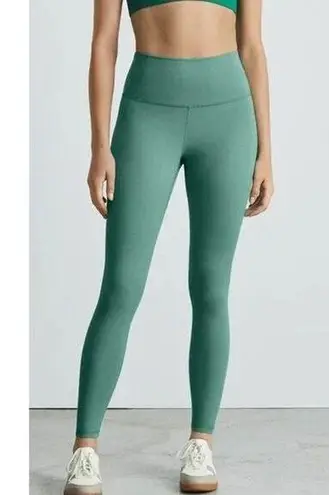Everlane  The Perform Legging Ankle Soft Green S NWT thumbnail 1