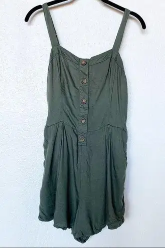 Hollister  Green Button Sleeveless Romper Size Medium - Image 1