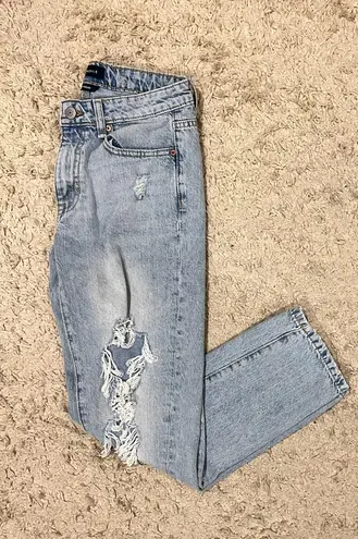 Aeropostale Ripped Boyfriend Jeans