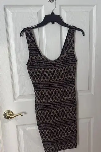 Body Central Black and gold Sleeveless Bodycon Mini Dress size large fits like m