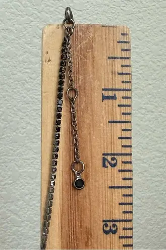 Unsigned Black Rhinestones Waterfall Fringe Necklace 18g.