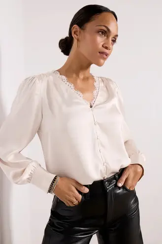 Evereve Ariella Lace Trim Long Sleeve Button Up Satin Blouse Top Champagne Large