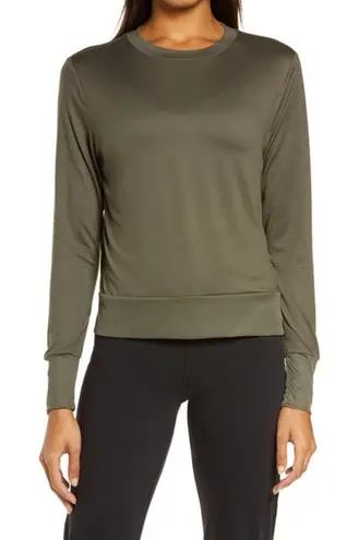 Vuori Daydream Long Sleeve Performance Crewneck Tee Oregano Green Large