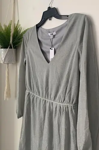 BB Dakota NWT  Steve Madden “Lana” Metallic Silver Long Sleeve Cocktail Dress