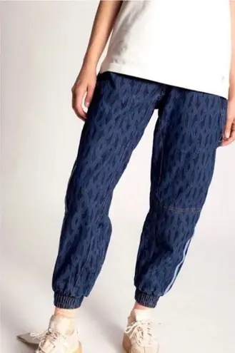 Adidas  Originals Unisex Ivy Park Monogram Denim Track Pant Size XL‎ Beyoncé