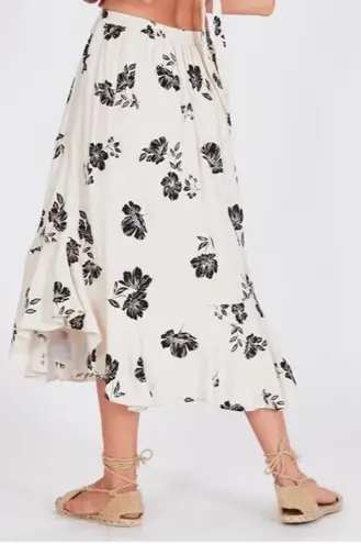 Amuse Society  The Jardines Del Rey Floral Midi Skirt