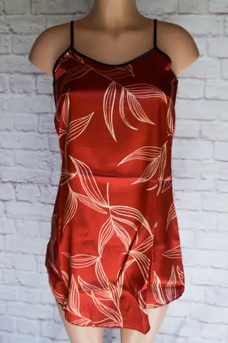 Boutique Blush, Silky, Leaf Patterned, Night Gown