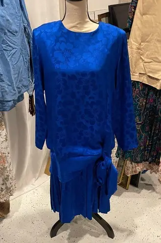 Vintage 80’s blue floral silk drop waist Pat Argenti giant bow tie pleated dress Size 8