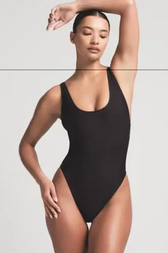 SKIMS Scoop Neck One Piece Swimsuit NWT XL