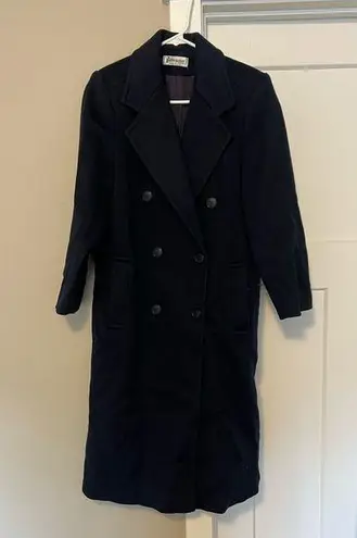 Navy Trench Coat with Classic Lapel and Full