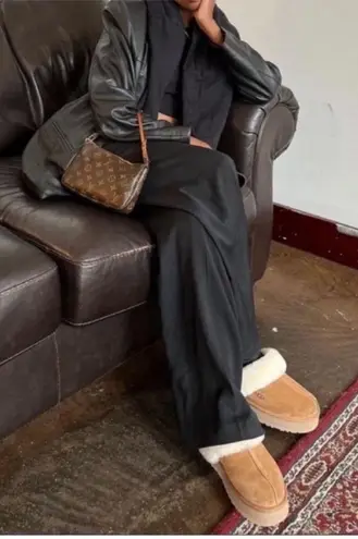 UGG Disquette Platform Slipper