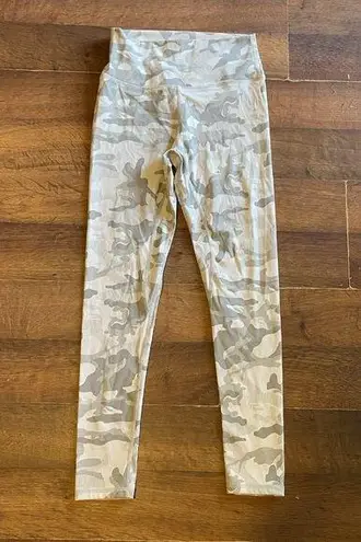 Lululemon Wunder Under HR Tights Pants Jacquard LW5CQUS White Camo Size undefined