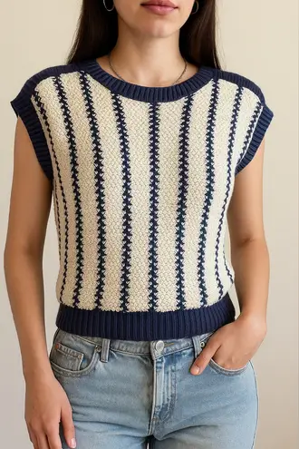 Vintage Dalton Knit Sleeveless Sweater Top Navy Cream – PTP 15 Blue Size XS