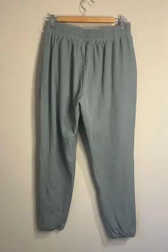 Bo+Tee Oh Polly At Ease Ribbed Cropped Oversized  Jogger Set Green sz. M