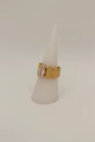 Gold adjustable ring with high quality zirconia