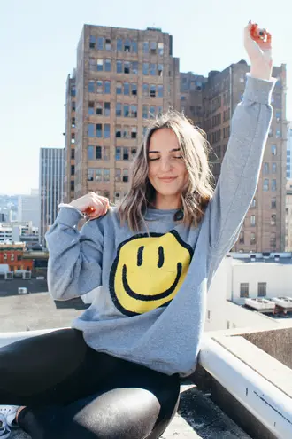 Sweet Claire Grey Smiley Face Crewneck Sweatshirt