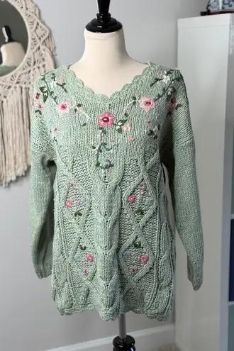 Vintage Women's Sage Green Chunky Hand Cable Knit Floral Embroidered Sweater M Size M