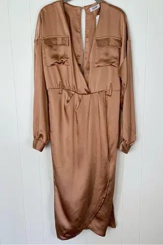 Lilyful NWT Sonia Satin Overlap Long Sleeve Dress In Salmon L