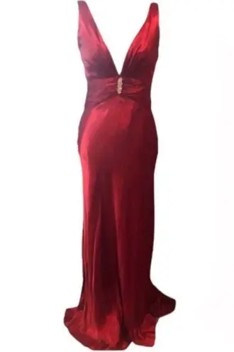 Deep plunge front & back Elegant Red Evening Gown by Morgan & Company Size undefined