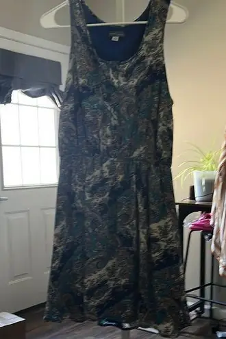 Market & Spruce Green and Brown A-line Midi Dress